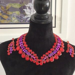 Red Jeweled Necklace Set